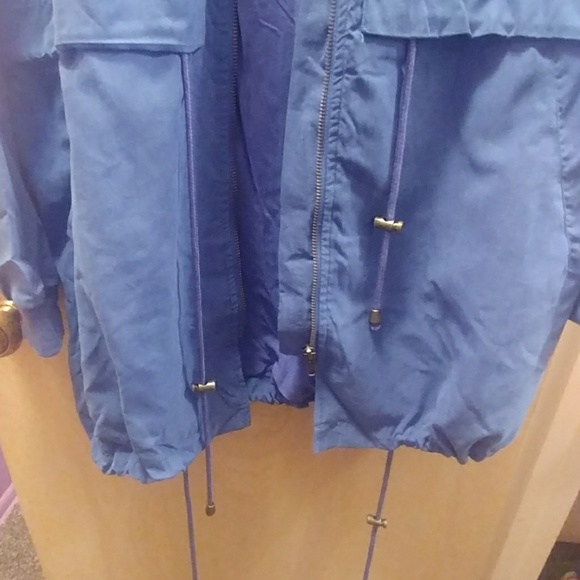 Royal Jacket - Picture 4 of 4